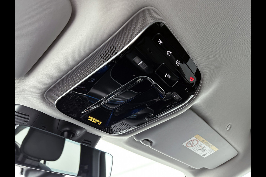 Mercedes-Benz GLC 300 e 4MATIC Luxury Line Lichtmetalen velgen | Navigatie | Parking support met camera achter | stuur verwarming |memory stoelen| Inclusief 24 maanden MB Certified garantie voor Europa.