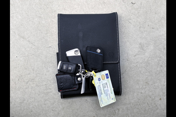 Volkswagen Passat Variant 1.4 TSI PHEV GTE Business R-LINE (VOLL!, Pano, Massage , Dynaudio, Camera, Head-up, Stoel+StuurV, Etc)