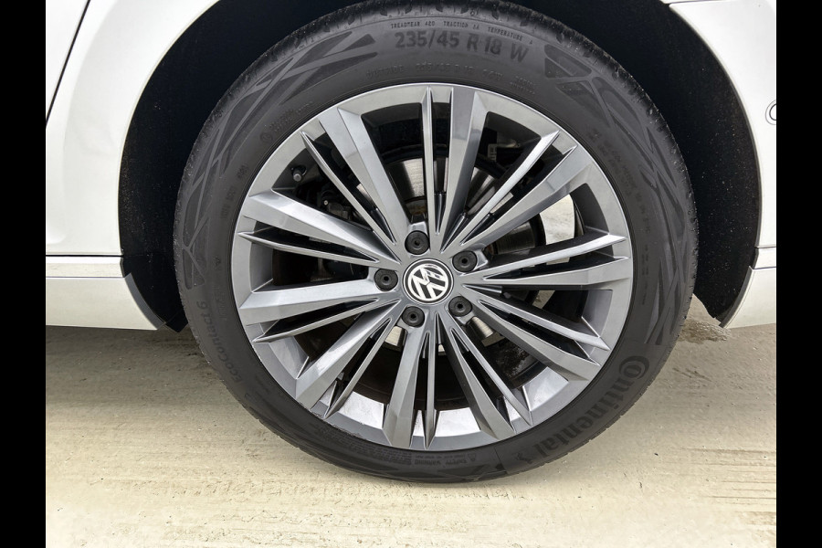 Volkswagen Passat Variant 1.4 TSI PHEV GTE Business R-LINE (VOLL!, Pano, Massage , Dynaudio, Camera, Head-up, Stoel+StuurV, Etc)