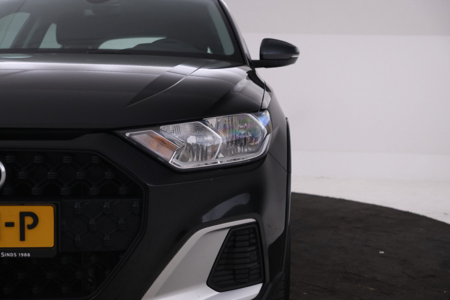 Audi A1 Sportback 25 TFSI Citycarver edition Cruise Control, Airco, Apple Carplay