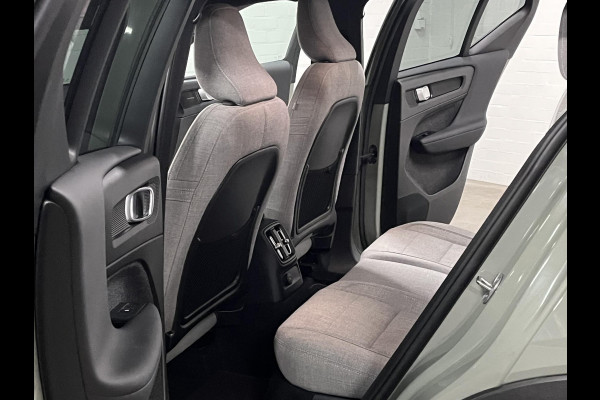 Volvo XC40 T5 Recharge Plus Dark Adaptive Cruise | Camera | Stoel-/stuurverwarming | Harmon Kardon | Carplay ​| Navigatie