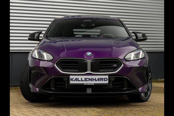 BMW 1-serie M135 xDrive - Pano - Driving Ass - Harman Kardon - Camera