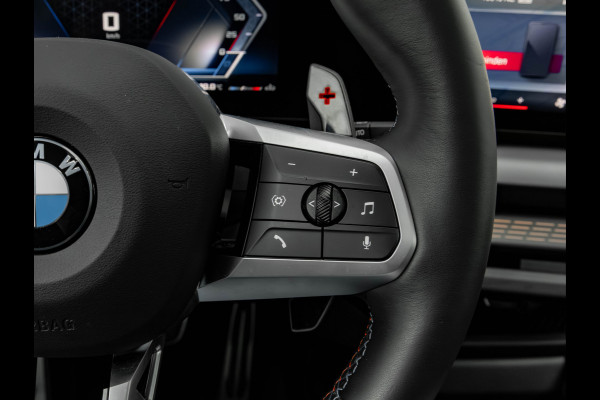 BMW 1-serie M135 xDrive - Pano - Driving Ass - Harman Kardon - Camera