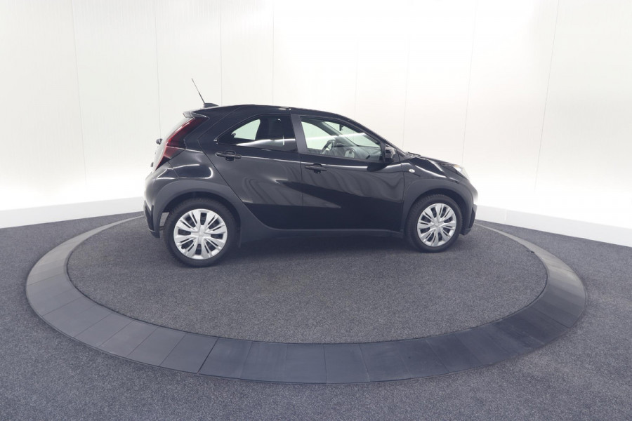 Toyota Aygo X 1.0 VVT-i MT Play | Camera | Apple Carplay | NL Auto | 100% Dealer Onderhouden