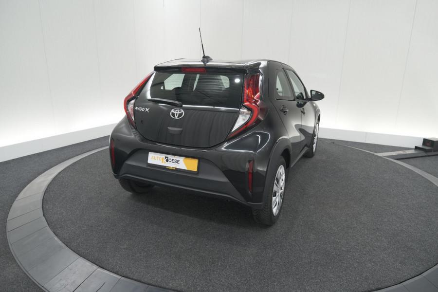 Toyota Aygo X 1.0 VVT-i MT Play | Camera | Apple Carplay | NL Auto | 100% Dealer Onderhouden