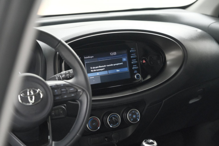 Toyota Aygo X 1.0 VVT-i MT Play | Camera | Apple Carplay | NL Auto | 100% Dealer Onderhouden