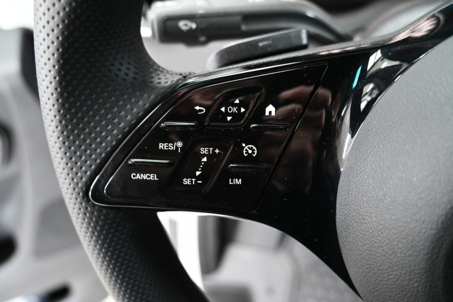 Mercedes-Benz Sprinter 317 CDI L3 RWD Pro Chassis cabine Smartphone integratie pakket, LED koplampen