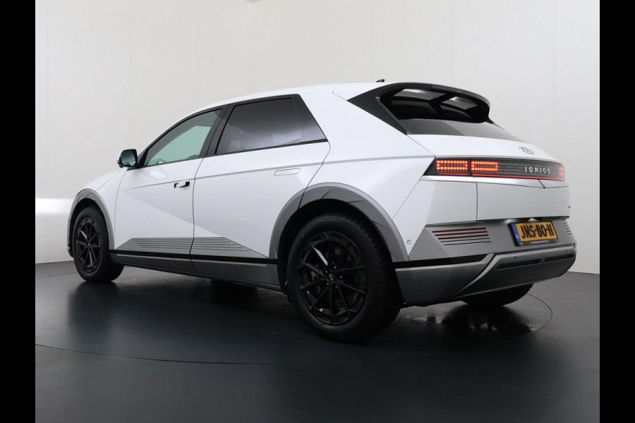 Hyundai IONIQ 5 Lounge AWD 77.4 kWh | SOH 100% RIJKLAAR! | FABRIEKSGARANTIE HYUNDAI TOT 10-2028| |STOELVERWARMING + VENTILATIE| DEALER OH. |ELEK. ACHTERKLEP| BOSE AUDIO| VOL OPTIES| ACHTERBANK VERWARMD| HEAD-UP