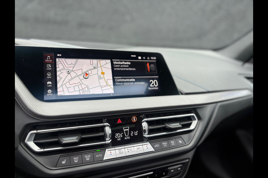 BMW 1-serie 118i - M Sport - Pano - Leder - CarPlay