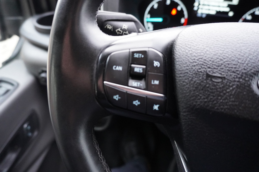 Ford Transit 350L 2.0 TDCI L3H2 Dubbelcabine Trend Automaat nr. V049 | Airco | Cruise | Navi | Camera
