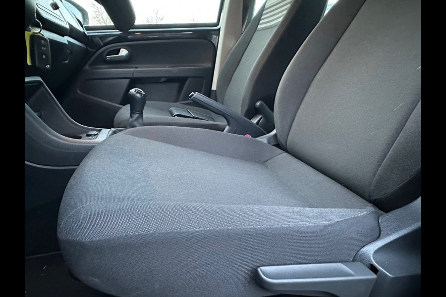 Volkswagen up! 1.0 BMT move up!