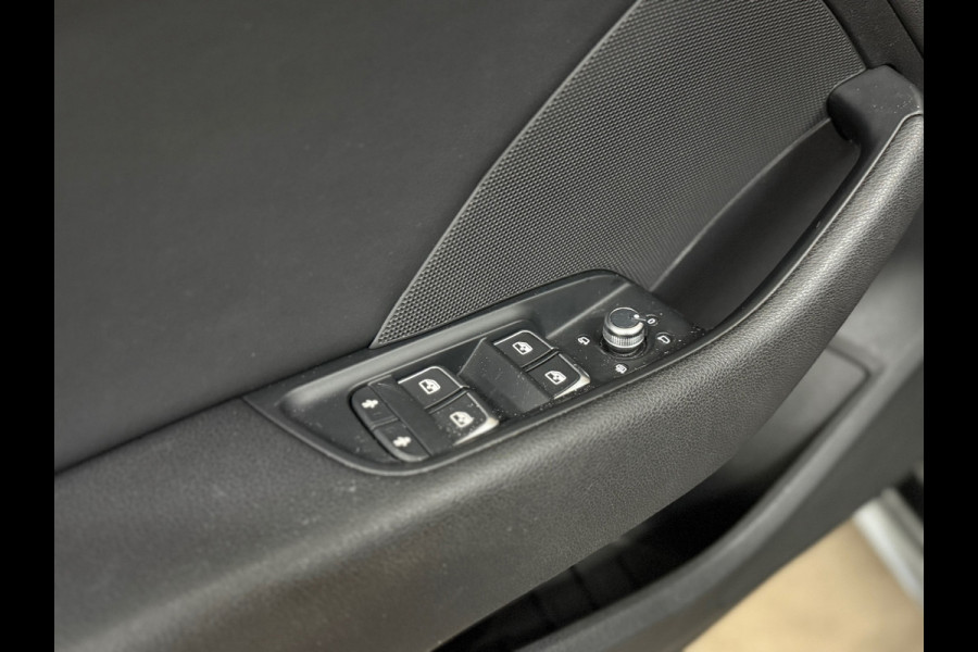 Audi A3 Sportback 1.5 TFSI CoD Sport S Line Edition | Pano | Sportstoelen | LED | Navigatie | Trekhaak