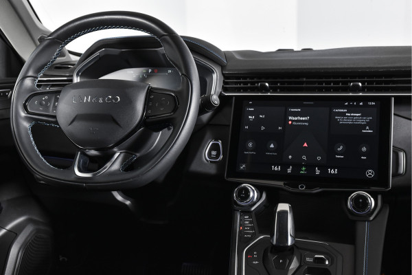 Lynk & Co 01 1.5 PHEV 261PK MY22 | Black Pakket | 360 Camera | 7.4 kWh Boordlader | S/K-panodak | Adapt. Cruise | Memory | Elek. klep | LM 20" | 5101