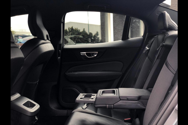 Volvo S60 2.0 T5 Intro Edition 250PK | R-Design, Leder, Navi, Camera, Harman/Kardon, Stoelverw., Memory| Polestar Engineered |
