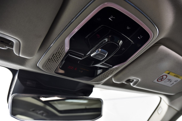 Lynk & Co 01 1.5 PHEV 261PK MY22 | 360 Camera | 7.4 kWh Boordlader | S/K-panodak | Adapt. Cruise | Memory | Elek. klep | LM 20" | 4086