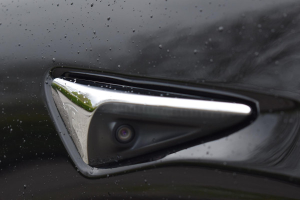 Tesla Model 3 Long Range AWD 75 kWh Tesla Model 3 Long Range Autopilot Pano 19"inch  AWD