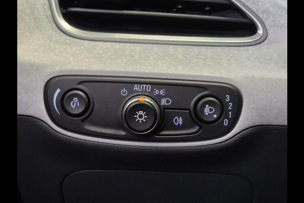 Opel Ampera-E Business 60 kWh Apple Carplay | Keyless | Parkeersensoren Voor/Achter | Stoel/Stuurverwarming |