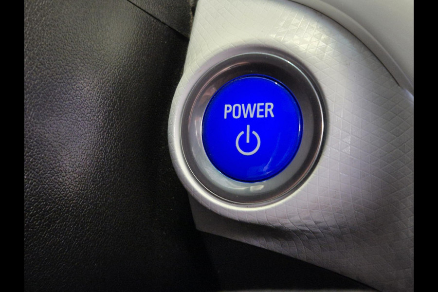 Opel Ampera-E Business 60 kWh Apple Carplay | Keyless | Parkeersensoren Voor/Achter | Stoel/Stuurverwarming |