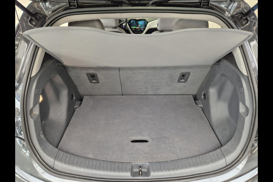 Opel Ampera-E Business 60 kWh Apple Carplay | Keyless | Parkeersensoren Voor/Achter | Stoel/Stuurverwarming |