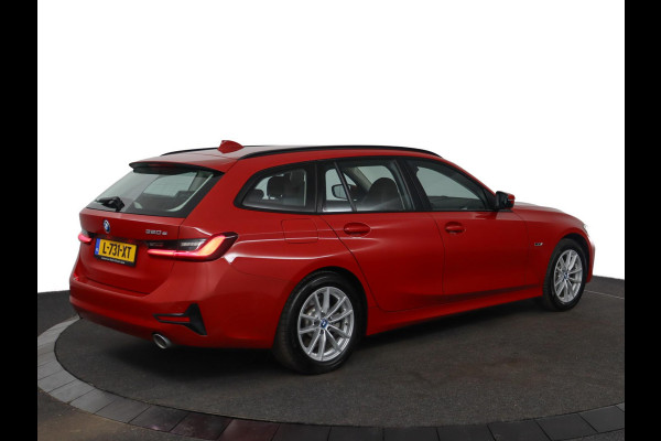 BMW 3 Serie Touring 320e Business Edition Plus|Laser|Leder|Sportstoelen|Adaptive Cruise Control