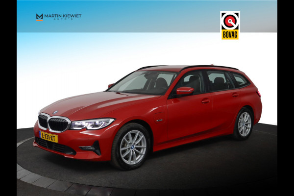 BMW 3 Serie Touring 320e Business Edition Plus|Laser|Leder|Sportstoelen|Adaptive Cruise Control