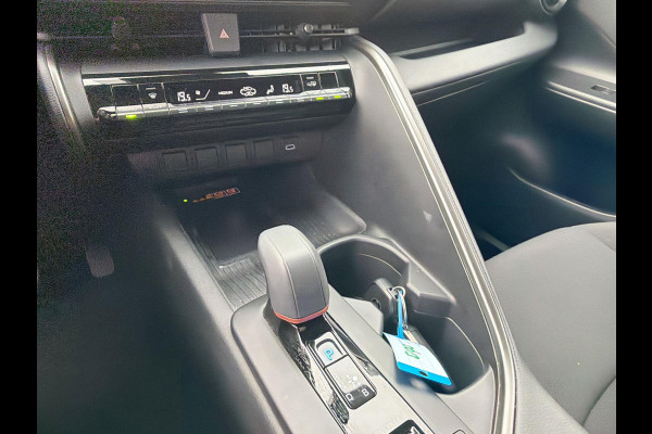 Toyota C-HR 1.8 Hybrid 140 Dynamic | Navi | Clima | A-Camera | Park Assist | Adap Cruise | Lane Assist |