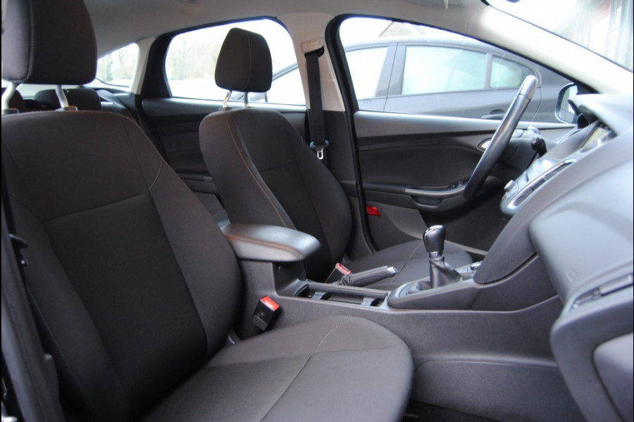 Ford Focus 1.0 Lease Edition || Apple Carplay! || Trekhaak