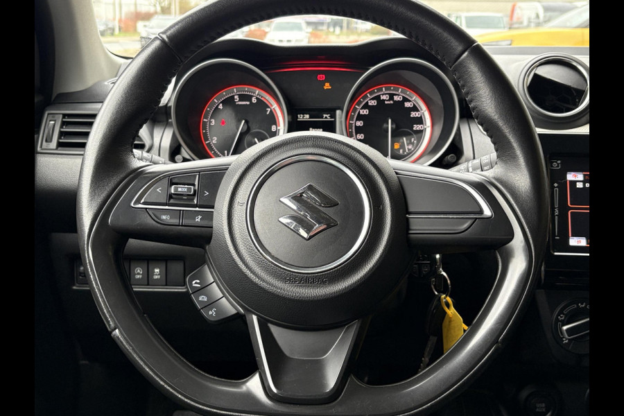 Suzuki Swift 1.2 Select Smart Hybrid | Scherm | Stoelverwarming | Camera | Airco