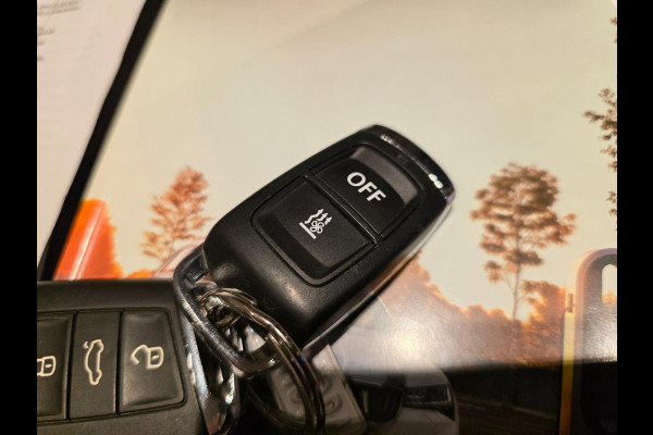 Škoda Superb Combi 1.4 TSI iV Business Edition Plus / STANDKACHEL / AFN.TREKHAAK / CRYSTAL LIGHTING / CAMERA / INCL. GARANTIE !