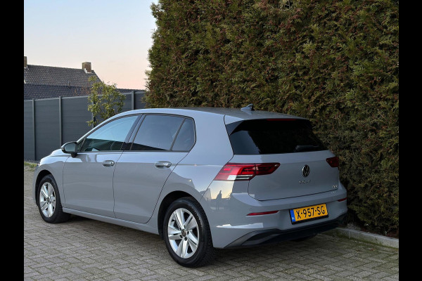 Volkswagen Golf 1.0 eTSI Life CarPlay Nardo Automaat