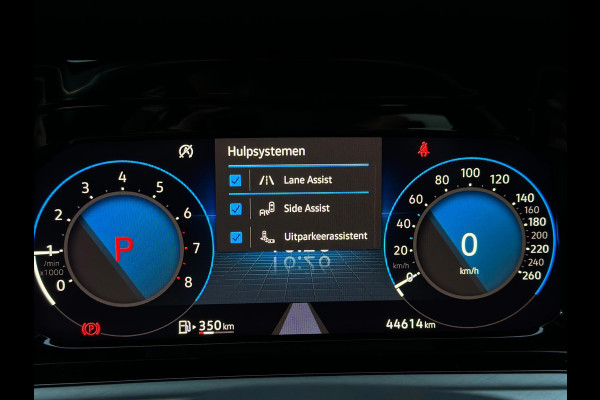 Volkswagen Golf 1.0 eTSI Life CarPlay Nardo Automaat