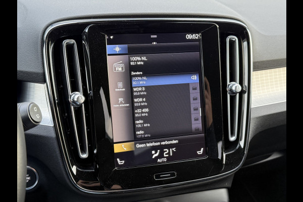 Volvo XC40 1.5 T3 Momentum Pro | CarPlay | H/K | Elek. Achterklep | Camera | 18 inch