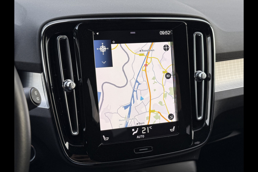 Volvo XC40 1.5 T3 Momentum Pro | CarPlay | H/K | Elek. Achterklep | Camera | 18 inch