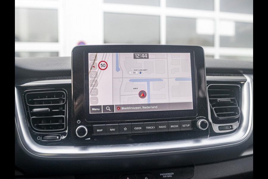 Kia Stonic 1.0 T-GDi MHEV DynamicPlusLine | Clima | Cruise | Trekhaak | Nieuwstaat!