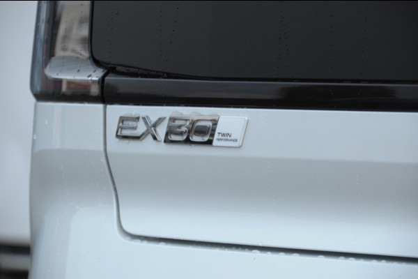 Volvo EX30 Cross Country 428PK Automaat Twin Motor Performance Ultra 69 kWh