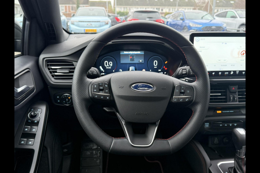Ford FOCUS Wagon 1.0 EcoBoost Hybrid ST Line X 155pk | Trekhaak afneembaar | Panoramadak | Bang&Olufsen | Adaptive cruise control | Winter Pack | All season banden | Camera