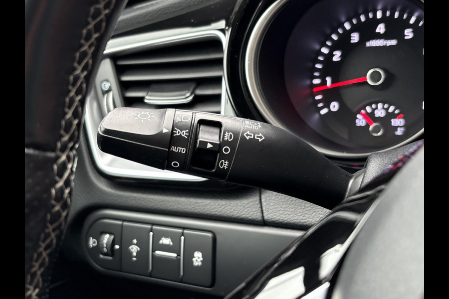 Kia Ceed Sportswagon 1.5 T-GDi MHEV GT-Line Edition | Trekhaak afneembaar | Adaptive cruise control | Stoelverwarming | Stuurwielverwarming  | JBL Speakers | Camera