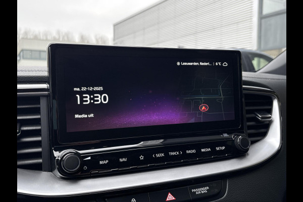 Kia Ceed Sportswagon 1.5 T-GDi MHEV GT-Line Edition | Trekhaak afneembaar | Adaptive cruise control | Stoelverwarming | Stuurwielverwarming  | JBL Speakers | Camera