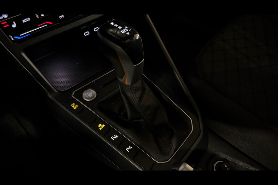 Volkswagen Taigo VERKOCHT! 1.0 TSI 3x R-Line PANO/IQ LIGHTS/KEYLESS/VIRTUAL/CARPLAY/ACC/AUTOMAAT/CAMERA/STOELVERWARMING/BOMVOL!