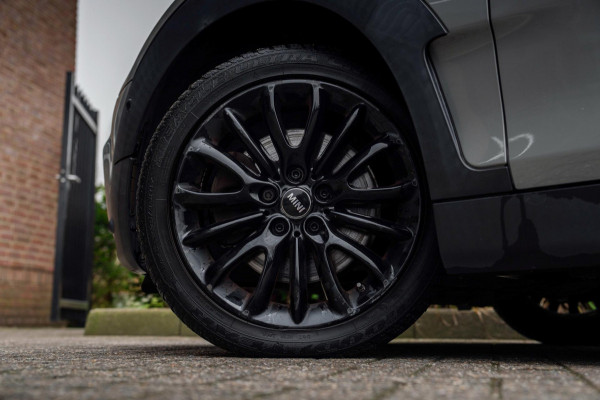 MINI Clubman 2.0 Cooper S 192 PK Aut. Moonwalk Grey Full LED Stoelverwarming 17''