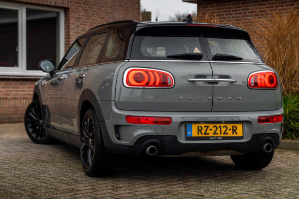 MINI Clubman 2.0 Cooper S 192 PK Aut. Moonwalk Grey Full LED Stoelverwarming 17''