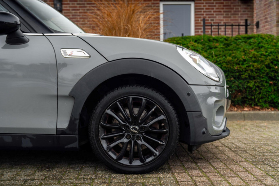 MINI Clubman 2.0 Cooper S 192 PK Aut. Moonwalk Grey Full LED Stoelverwarming 17''