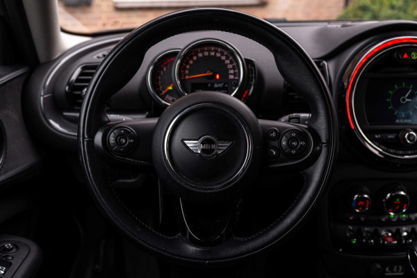 MINI Clubman 2.0 Cooper S 192 PK Aut. Moonwalk Grey Full LED Stoelverwarming 17''