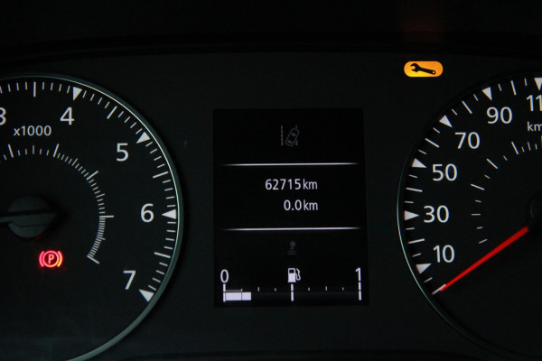 Renault Master T35 2.3 dCi 150PK L2H2 Energy / Camera / Trekhaak / Imperiaal