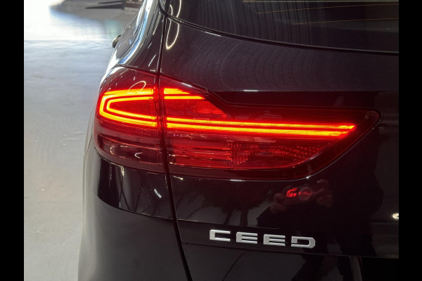 Kia Ceed Sportswagon 1.6 GDI PHEV DynamicLine Garantie Carplay Camera StuurVW StoelVW Keyless Adoptieve Cruise Navi Clima Rijklaar
