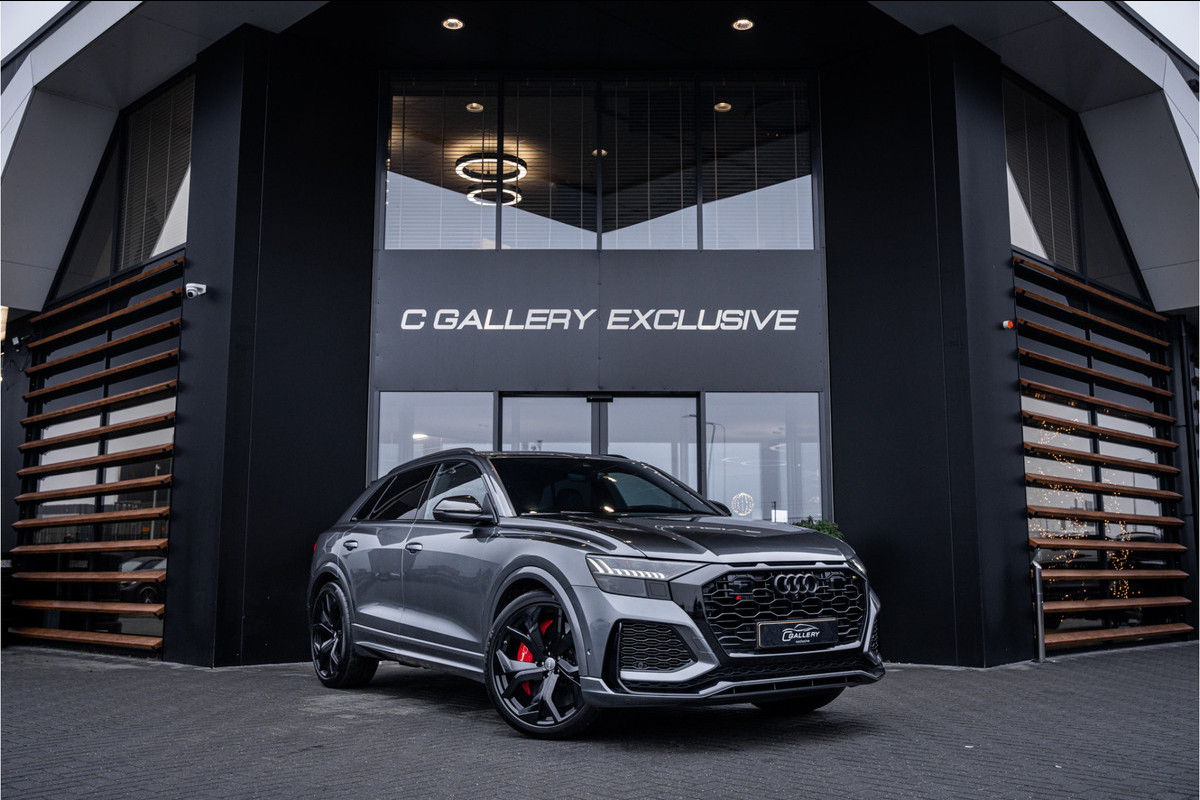 Audi RSQ8 4.0 TFSI quattro - Panorama l Keramisch l Stoelkoeling l 360 Camera | Memory