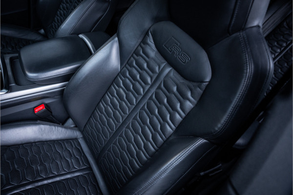 Audi RSQ8 4.0 TFSI quattro - Panorama l Keramisch l Stoelkoeling l 360 Camera | Memory