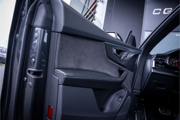 Audi RSQ8 4.0 TFSI quattro - Panorama l Keramisch l Stoelkoeling l 360 Camera | Memory