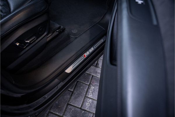 Audi RSQ8 4.0 TFSI quattro - Panorama l Keramisch l Stoelkoeling l 360 Camera | Memory