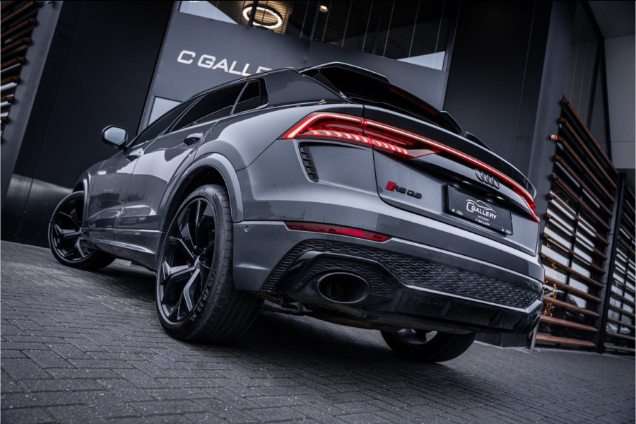 Audi RSQ8 4.0 TFSI quattro - Panorama l Keramisch l Stoelkoeling l 360 Camera | Memory